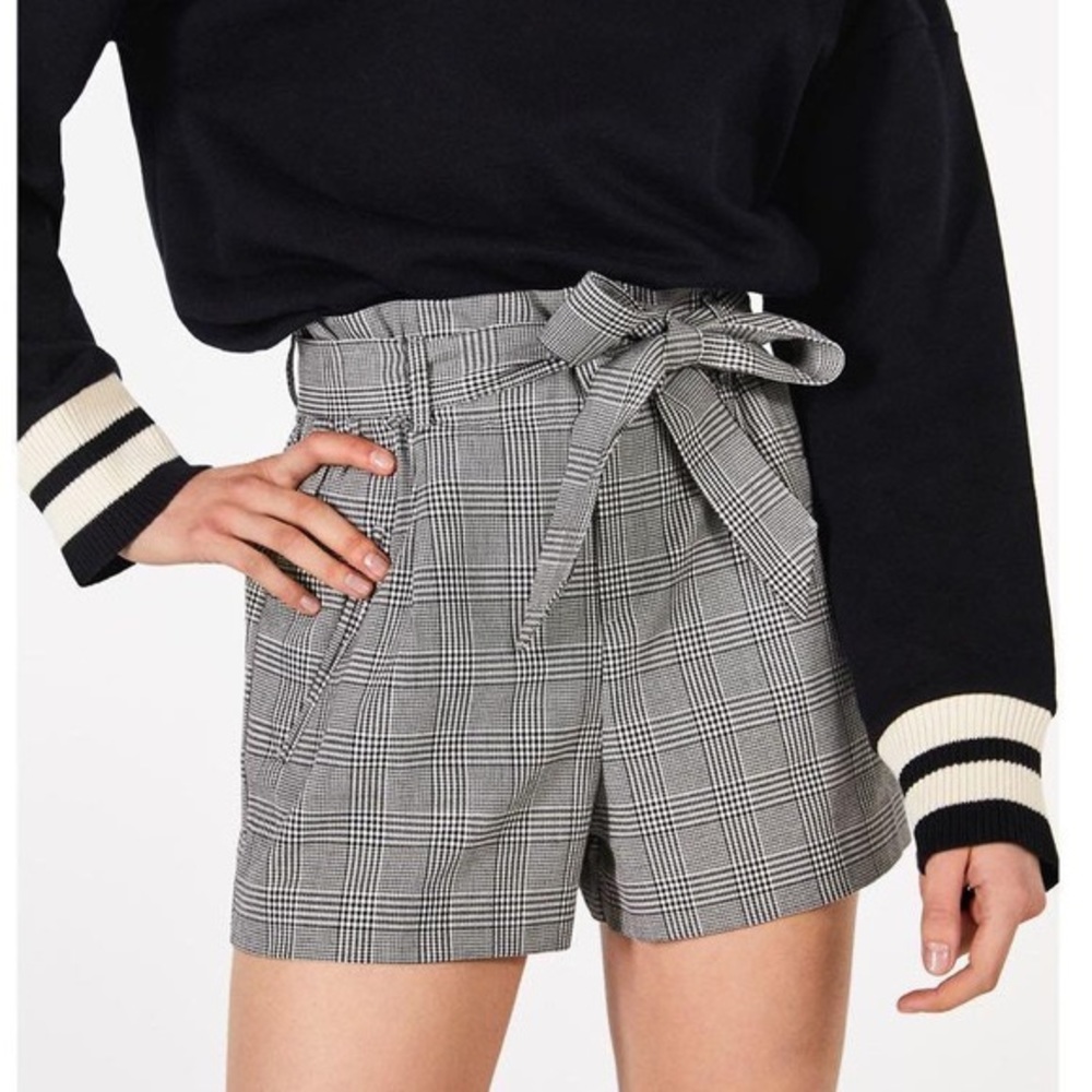 Zara B&W Plaid Paperbag Waist Shorts